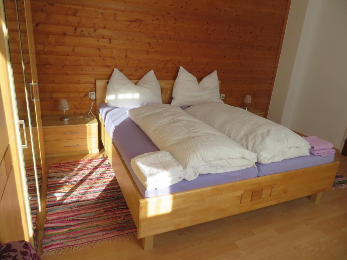 Haus Irmi Bed and Breakfast Knittelfeld Buitenkant foto