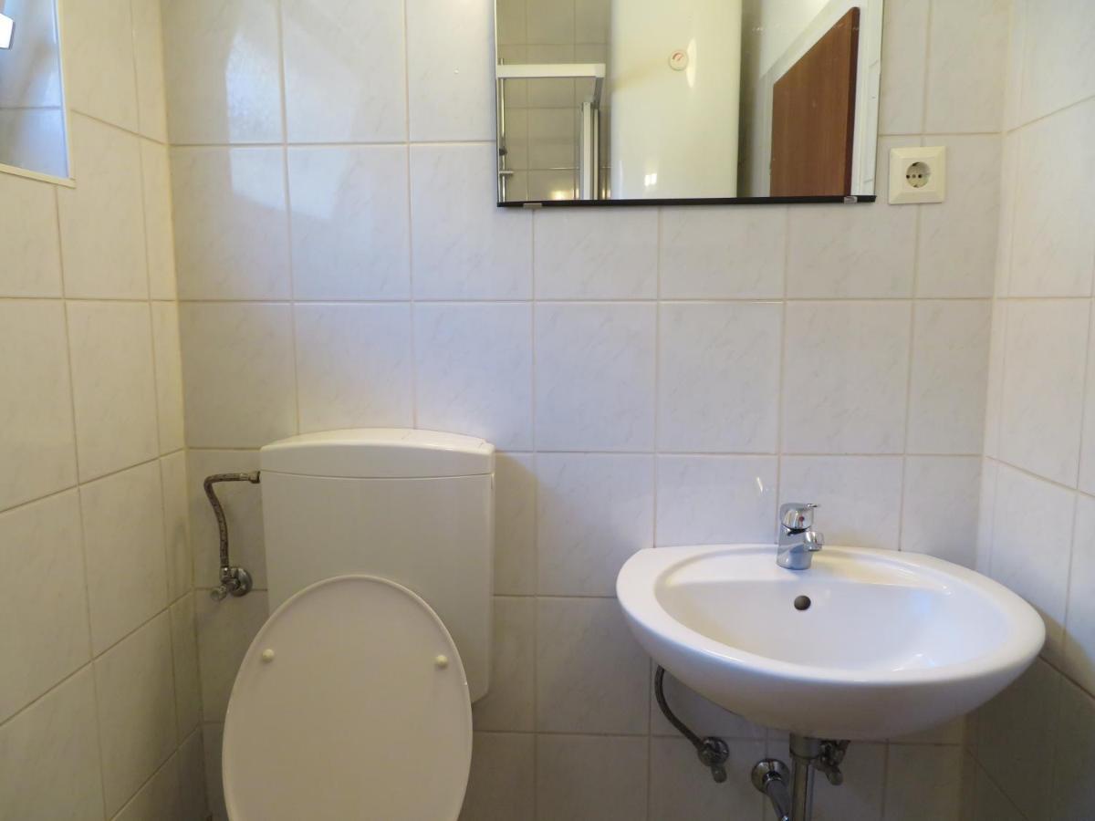 Haus Irmi Bed and Breakfast Knittelfeld Buitenkant foto