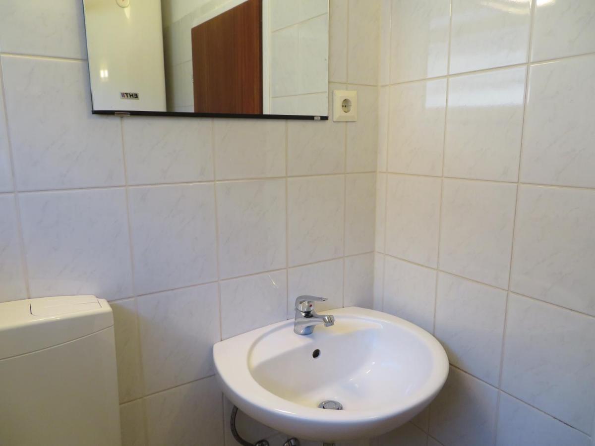 Haus Irmi Bed and Breakfast Knittelfeld Buitenkant foto